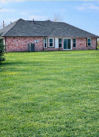 990 Treehouse Lane, Red Oak, TX 75154