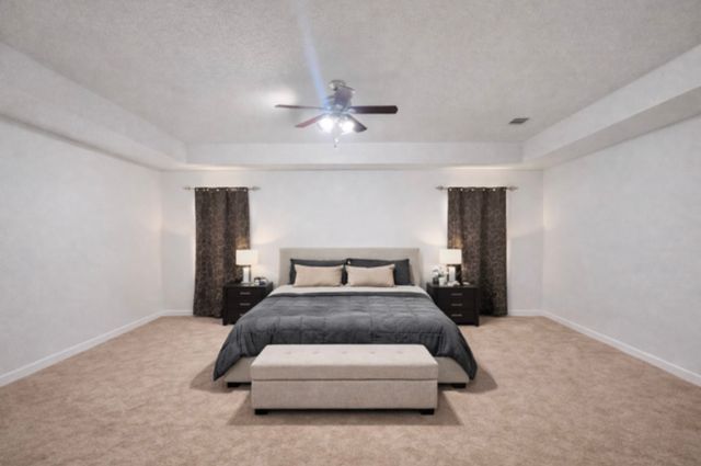 990 Treehouse Lane, Red Oak, TX 75154