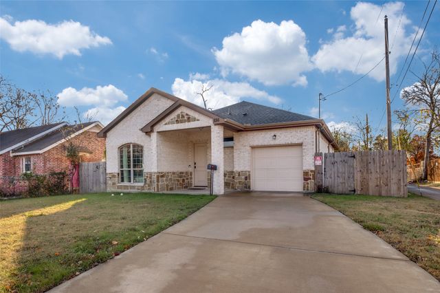1016 Winters Street, Dallas, TX 75216
