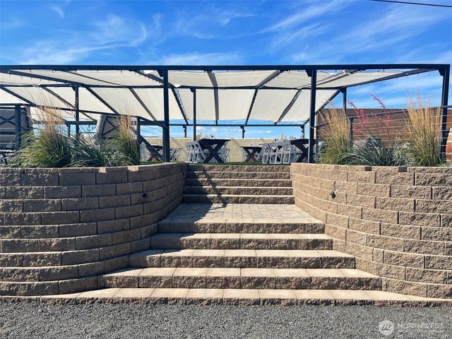 9769 crescent bar Road NW, Quincy, WA 98848