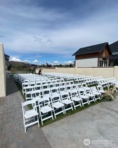 9769 crescent bar Road NW, Quincy, WA 98848