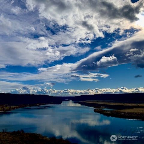 9769 crescent bar Road NW, Quincy, WA 98848