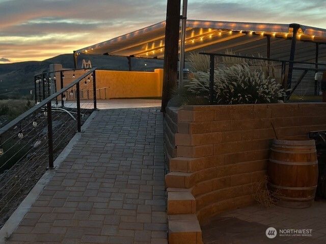 9769 crescent bar Road NW, Quincy, WA 98848