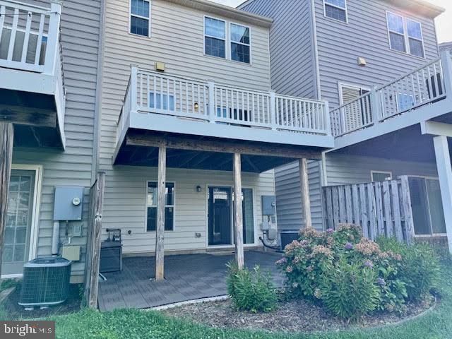 45949 GRAMMERCY TER, Sterling, VA 20166