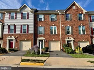 45949 GRAMMERCY TER, Sterling, VA 20166