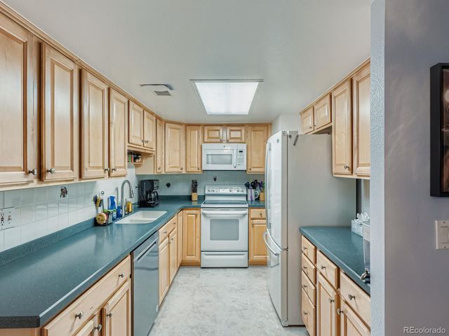 6795 E Arizona Avenue C, Denver, CO 80224