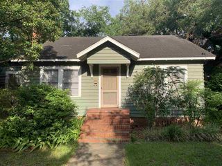 1226 N DUVAL Street, Tallahassee, FL 32303