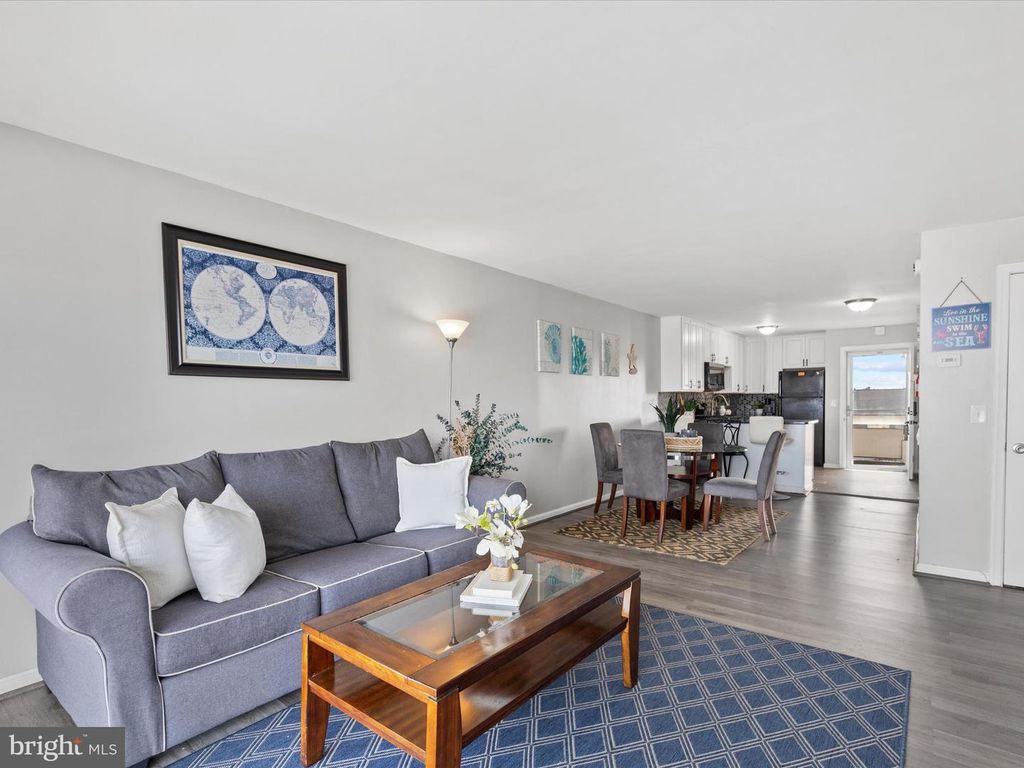 Image 11 of property listing at 510 PENGUIN DR #302, Ocean City, MD 21842