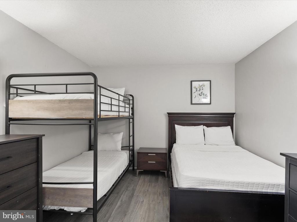 Image 32 of property listing at 510 PENGUIN DR #302, Ocean City, MD 21842