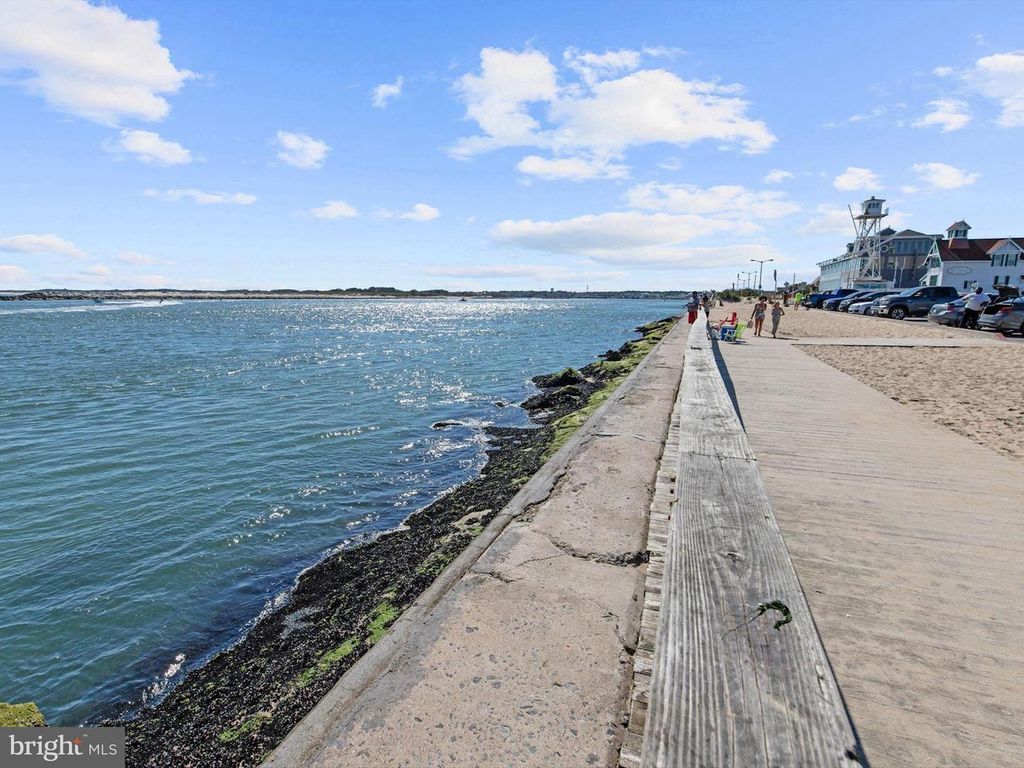 Image 44 of property listing at 510 PENGUIN DR #302, Ocean City, MD 21842