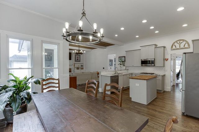 5979 Grand Loop Road, Sugar Hill, GA 30518