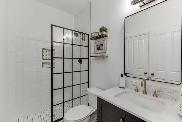 5979 Grand Loop Road, Sugar Hill, GA 30518