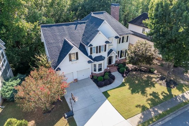 5979 Grand Loop Road, Sugar Hill, GA 30518