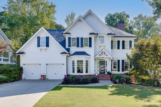 5979 Grand Loop Road, Sugar Hill, GA 30518