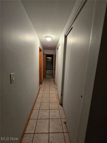 5200 Royalton Road 3A, North Royalton, OH 44133