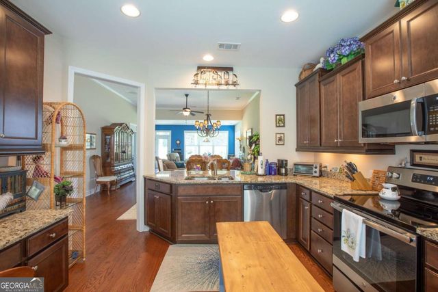 3631 Cresswind Parkway SW, Gainesville, GA 30504