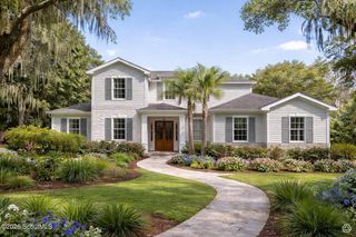 111 Bay Berry Circle, St. Simons Island, GA 31522
