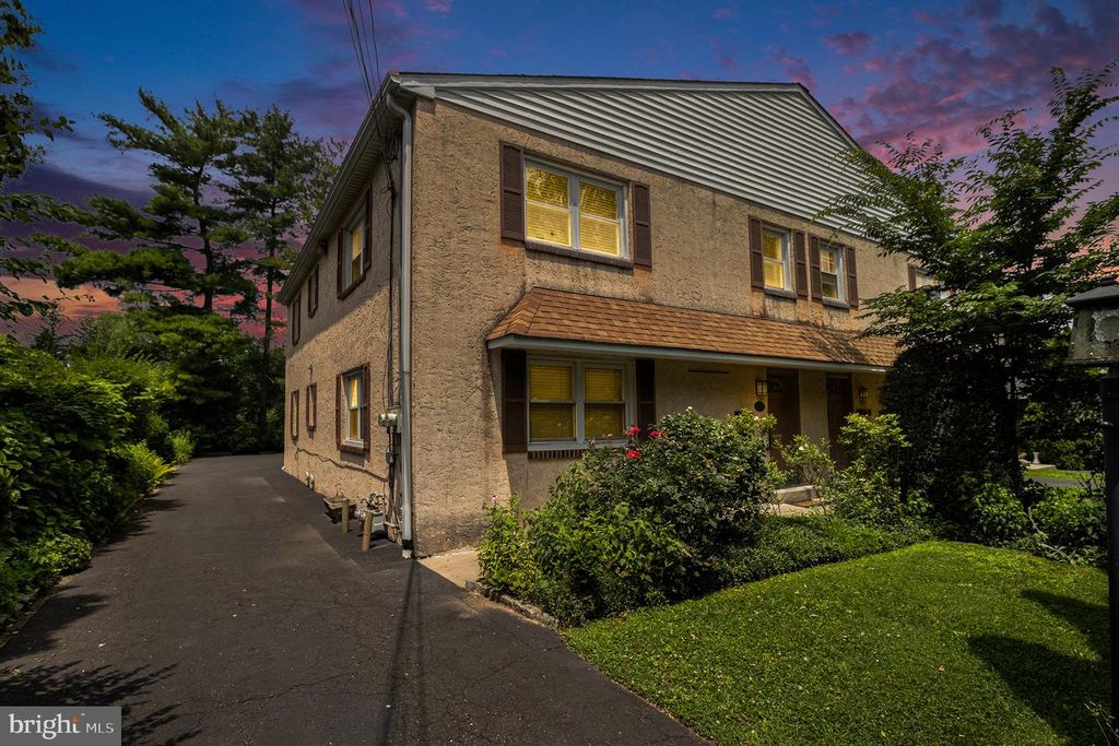 805 WYNDMOOR AVE, Wyndmoor, PA 19038