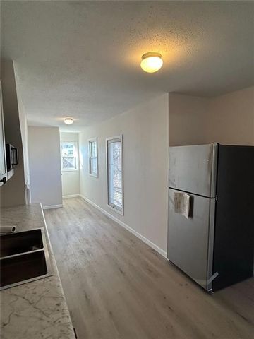 1011 Hudson, Iowa City, IA 52246