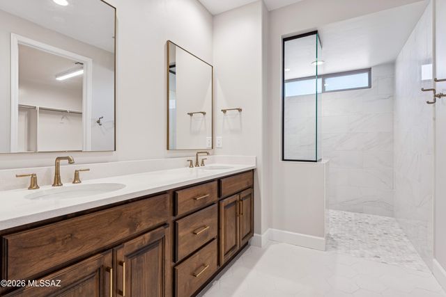 62084 E Copper Basin Way, Oracle, AZ 85623