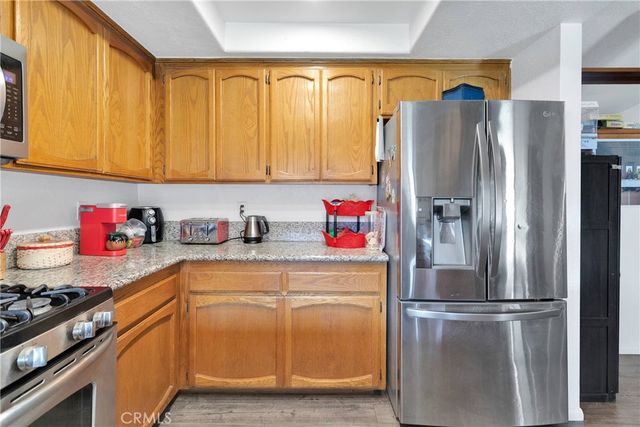 15197 Mesquite Place, Victorville, CA 92394