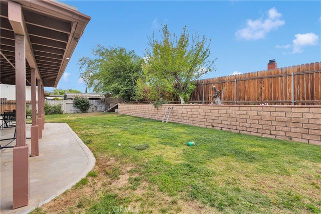 15197 Mesquite Place, Victorville, CA 92394