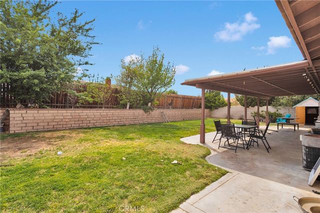 15197 Mesquite Place, Victorville, CA 92394