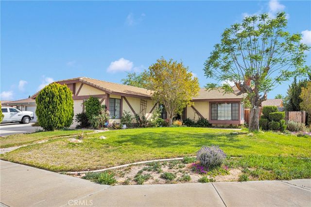 15197 Mesquite Place, Victorville, CA 92394