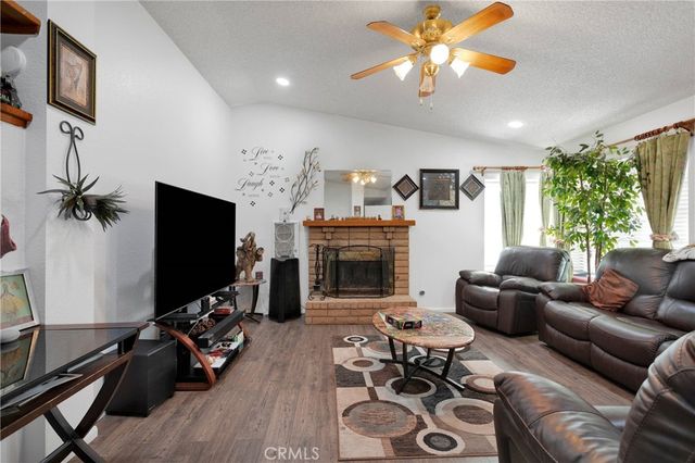 15197 Mesquite Place, Victorville, CA 92394