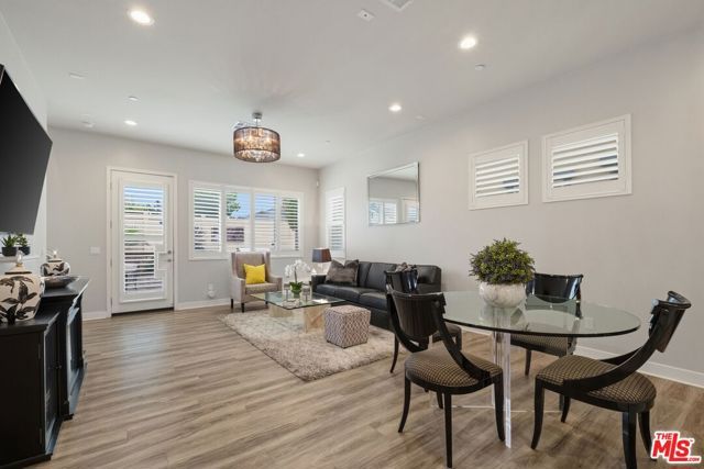 547 Daniel Freeman Circle, Inglewood, CA 90301