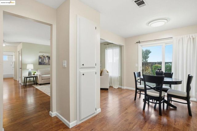 1098 Alamo Ct, Pittsburg, CA 94565