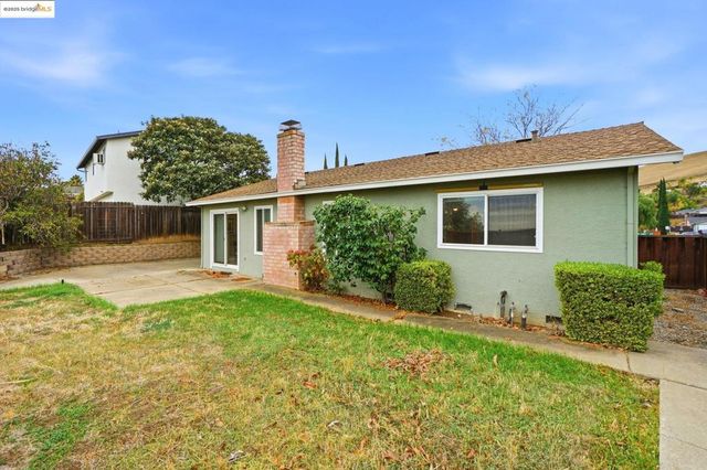 1098 Alamo Ct, Pittsburg, CA 94565