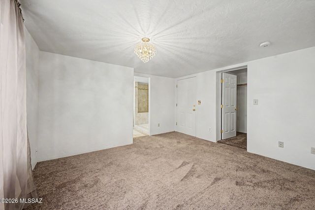 5320 W Tumbling F Street, Tucson, AZ 85713