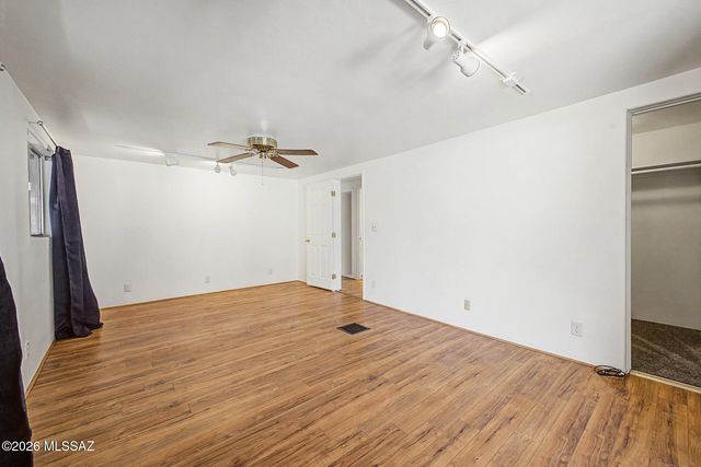 5320 W Tumbling F Street, Tucson, AZ 85713