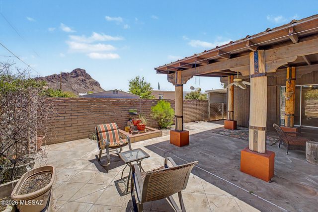 5320 W Tumbling F Street, Tucson, AZ 85713