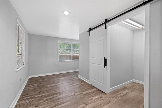 305 E BOUGAINVILLEA AVENUE, Tampa, FL 33612