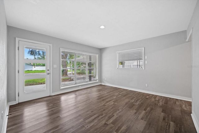 305 E BOUGAINVILLEA AVENUE, Tampa, FL 33612