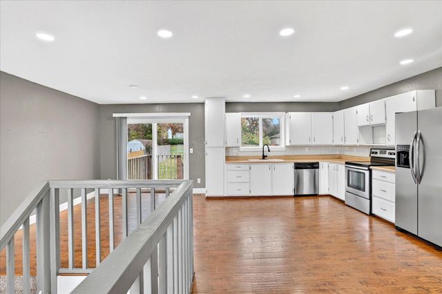 2636 N Marion Avenue, Springfield, MO 65803