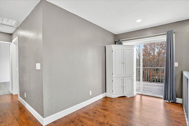 2636 N Marion Avenue, Springfield, MO 65803