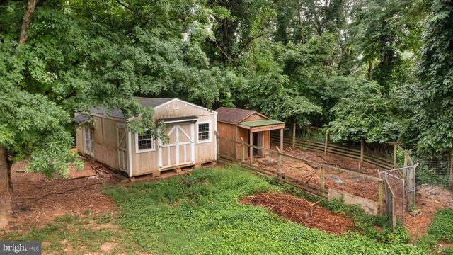 569 TRIPLE J ROAD, Berryville, VA 22611