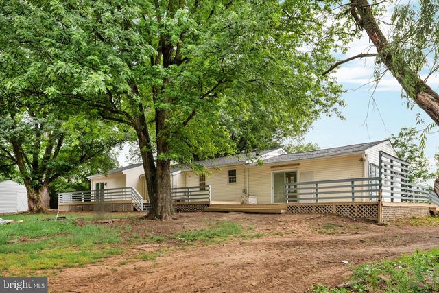 569 TRIPLE J ROAD, Berryville, VA 22611