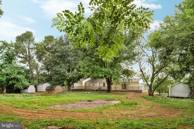 569 TRIPLE J ROAD, Berryville, VA 22611