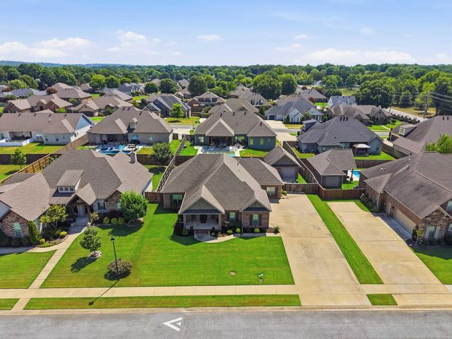 1520 Briley Drive, Conway, AR 72034