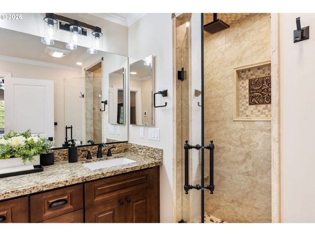 1730 Sw TURNER Rd, West Linn, OR 97068