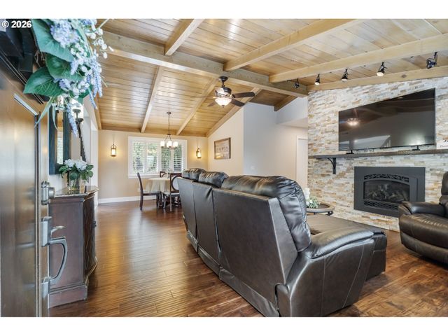 1730 Sw TURNER Rd, West Linn, OR 97068