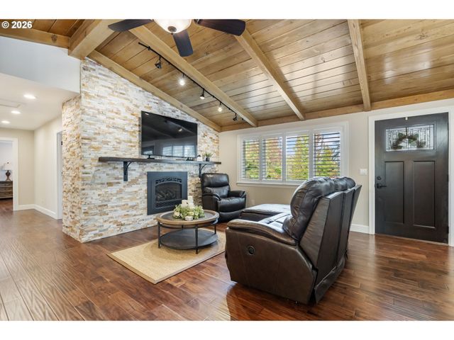1730 Sw TURNER Rd, West Linn, OR 97068