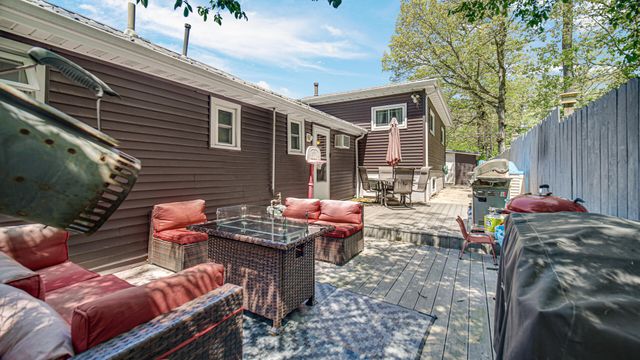 4206 Sumac Road, Valparaiso, IN 46383