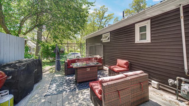 4206 Sumac Road, Valparaiso, IN 46383