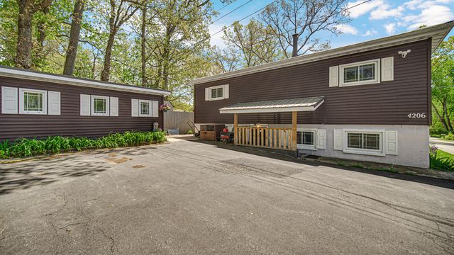 4206 Sumac Road, Valparaiso, IN 46383