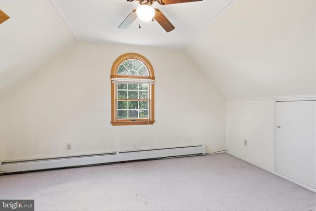 2 TIMOTHY LN, Levittown, PA 19054